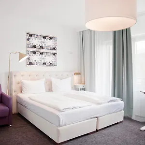 Les Nations Hotel Berlín
